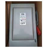 SIEMENS ELECTRICAL DISCONNECT 240/250 VDC