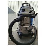 HART 6 GALLON WET/DRY VAC