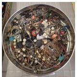 ASSORTED COSTUME JEWELRY