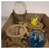 DECORATIVE PAPER WEIGHTS