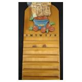 APPLE DECOR WOODEN CALENDAR