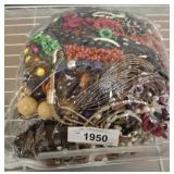 BAG OF COSTUME JEWELRY