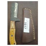 BLUNT TIP DAMASCUS STYLE KNIFE IN SHEATH