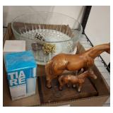 CENTER PIECE, HORSE Dï¿½COR, PERFUME