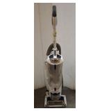 SHARK ROTATOR VACUUM