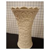 LENOX KENTWORTH VASE
