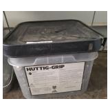 BUCKET ROOFING TACKS