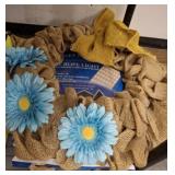 WREATH AND ROPE LIGHT