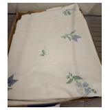 HANDMADE NEEDLE POINT OVAL TABLE CLOTH