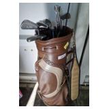 ATLANTIC GOLF BAG W/ PAR FLITE CLUBS AND OTHERS