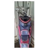 MAJEK GOLF BAG W/ LYNX CLUBS AND OTHERS
