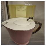 CLASSIC COFFEE AND TEA HEART TEA POT