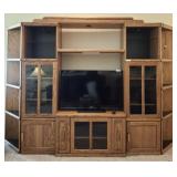 OAK 5 PIECE ENTERTAINMENT CENTER