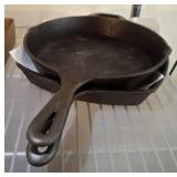 LODGE CAST IRON SKILLET AND PAN