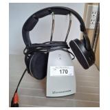 SENNHEISER HEAD PHONES
