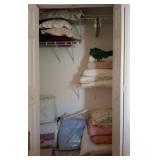 CONTENTS OF CLOSET- ASSORTED LINENS, PILLOWS,