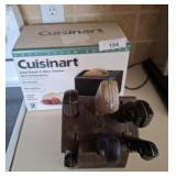 CUISINART TOASTER AND KNIFE BLOCK