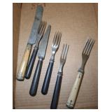 VINTAGE WOOD AND BONE HANDLE UTENSILS