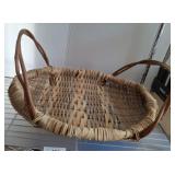 VINE HANDLES WOVEN BASKET