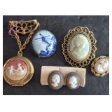 ANTIQUE VICTORIAN BROOCHES