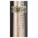 STERLING AND EMERALD GREEN STONE RING