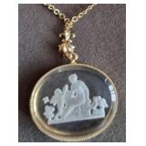 YESTERDAYS TREASURES CRYSTAL ETCHED CHARM