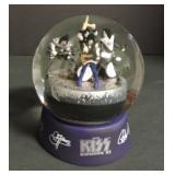 KISS KRUISE SNOW GLOBE