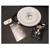 GENE SIMMONS AUTOGRAPHED PLATE AND LANYARD