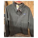 PATAGONIA MEDIUM MENS ZIP UP