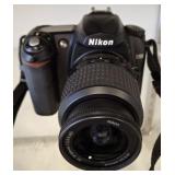 NIKON D50 CAMERA 4 BATTERIES, CHARGER, BAG