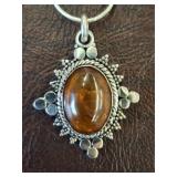 925 AMBER PENDANT WITH 925 CHAIN