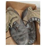 SIZE 9R MILITARY BOOTS