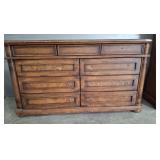 9 DRAWER DRESSER MISSING PULLS