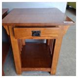 1 DRAWER OAK END TABLE