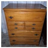 4 DRAWER MAPLE CHEST   32X18X42