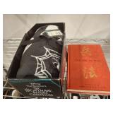 BOOK AND NIGHTMARE BEFORE CHRISTMAS