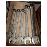 RATCHETING WRENCHES