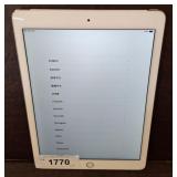 IPOD AIR 2 - POWERS UP