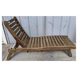 TEAK STYLE LOUNGE CHAIR VINTAGE