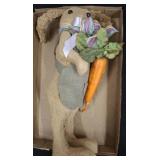 PLUSH RABBIT DECOR
