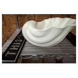 SHELL DECOR HORN A PLENTY, THIS WAY CAST SIGN