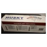 HUSKY SCREW DRIVER SET