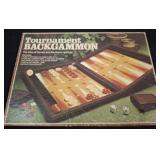 TOURNAMENT LOWE BACKGAMMON SET