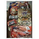 NASCAR MINIATUE DIE CAST