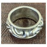 925 CARVED RING SIZE 8.5