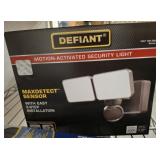 DEFIANT MOTION ACTIVATED SECURITY LIGHT
