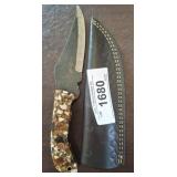 DAMASCUS STYLE HUNTING KNIFE
