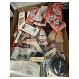 MAKEUP AND FINGERNAILS