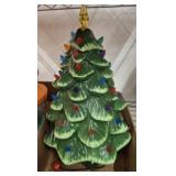 CERAMIC LIGHTED CHRISTMAS TREE