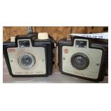 2 PC VINTAGE KODAK CAMERS